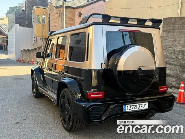 Mercedes-Benz G-Class 2022 — Photo 2/19