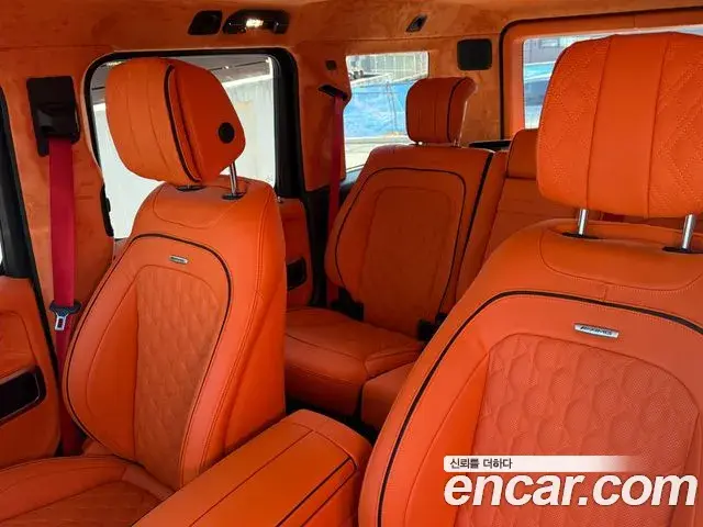 Mercedes-Benz G-Class 2022 — Photo 18/19