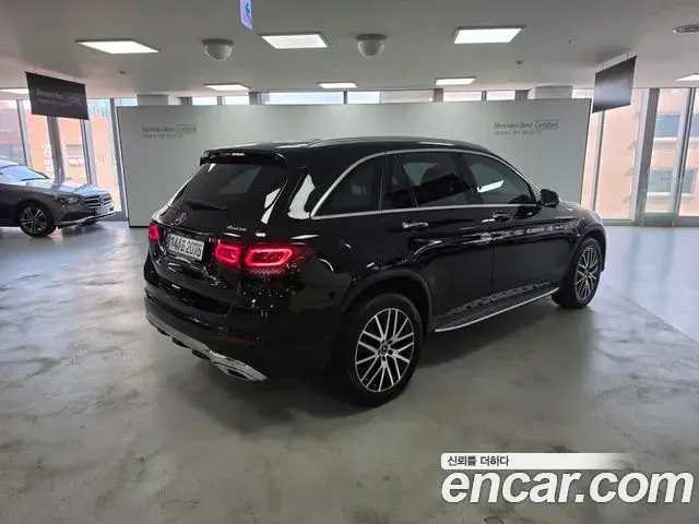 Mercedes-Benz GLC-Class 2021 — Фото 1/17