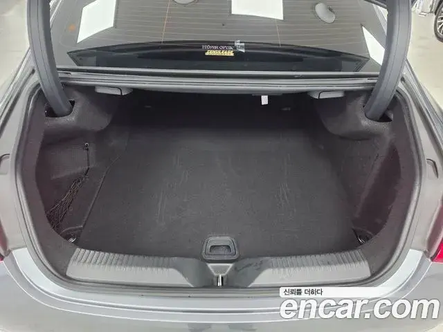 Mercedes-Benz CLS-Class 2022 — Photo 9/17