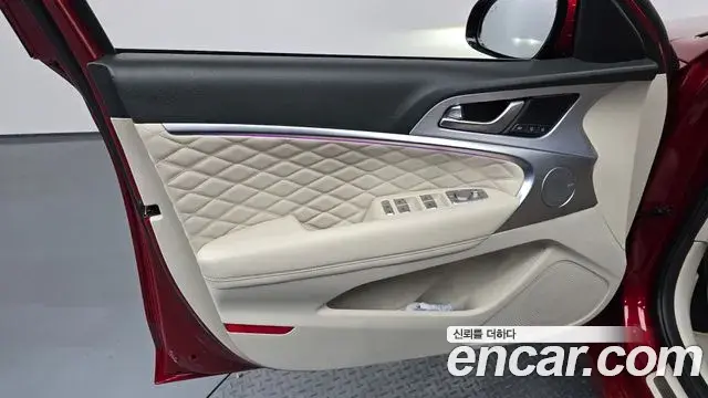 Genesis G70 2018 — Photo 2/34