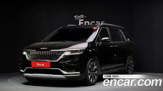 Kia Carnival 2022 — Photo 6/32