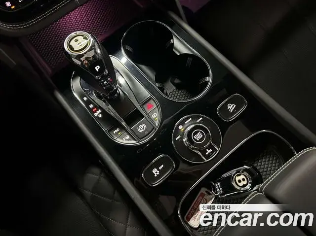 Bentley Bentayga 2020 — Photo 6/20
