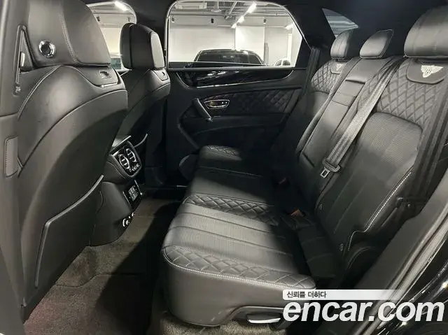 Bentley Bentayga 2020 — Photo 20/20
