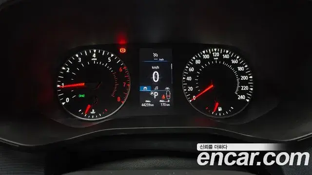 Renault Samsung XM3 2020 — ფოტო 8/20