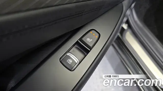 Kia K8 2024 — Photo 8/31