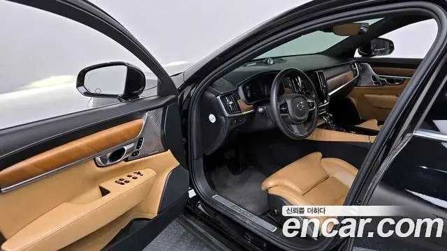 Volvo S90 2019 — Şəkil 14/33