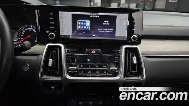 Kia Sorento 2021 — Фото 14/20