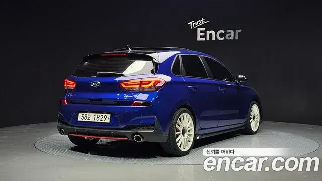 Hyundai i30 2019 — Фото 2/20