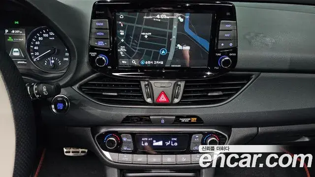 Hyundai i30 2019 — Фото 14/20