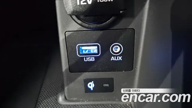 Hyundai i30 2019 — Photo 9/34