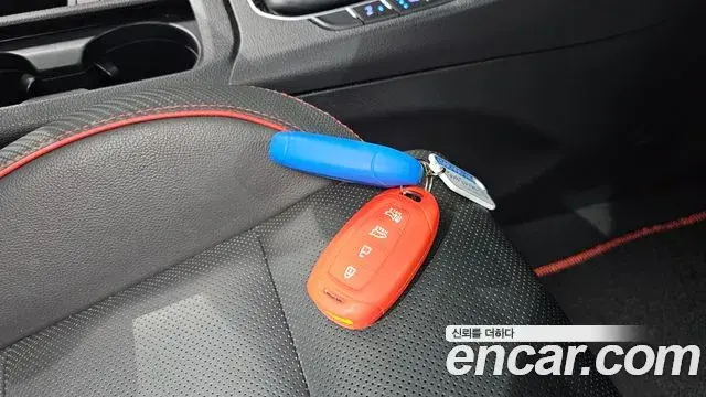 Hyundai i30 2019 — Photo 22/34