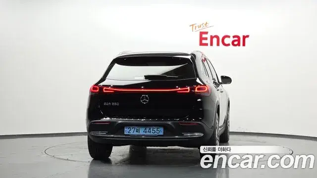 Mercedes-Benz EQA 2021 — Şəkil 8/20