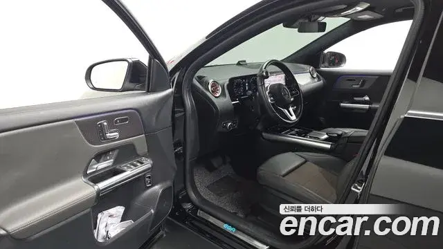 Mercedes-Benz EQA 2021 — Şəkil 12/20
