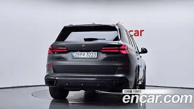 BMW X5 2025 — Şəkil 39/42