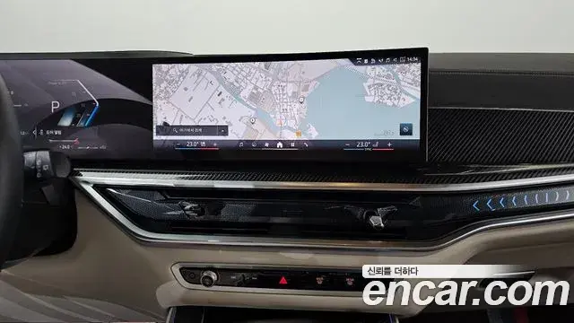 BMW X5 2025 — Şəkil 15/42