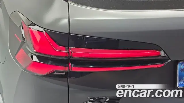 BMW X5 2025 — Şəkil 34/42