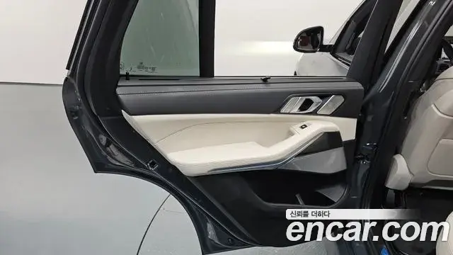 BMW X5 2025 — Şəkil 14/42