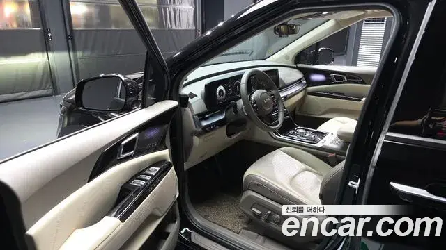 Kia Carnival 2023 — Şəkil 4/20