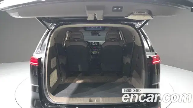 Kia Carnival 2023 — Şəkil 20/20