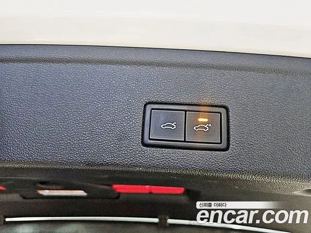 Volkswagen Touareg 2024 — Şəkil 8/14