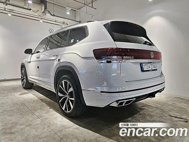 Volkswagen Atlas 2025 — Photo 2/13