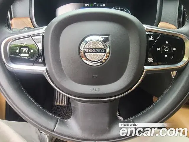 Volvo S90 2019 — ფოტო 11/20