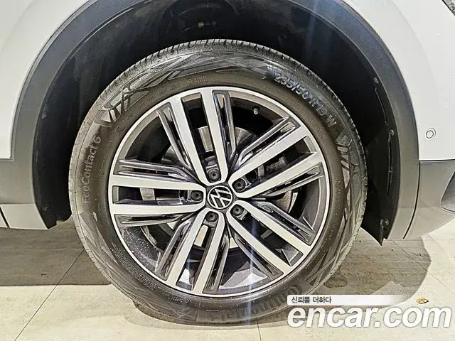 Volkswagen Tiguan Allspace 2022 — Фото 4/14