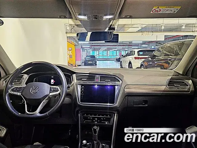 Volkswagen Tiguan Allspace 2022 — Фото 11/14
