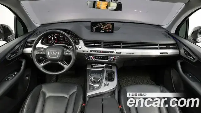 Audi Q7 2019 — Фото 11/20