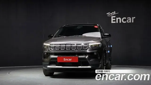 Jeep Compass 2022 — Photo 14/20