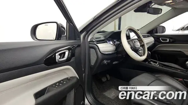 Jeep Compass 2022 — Photo 8/20