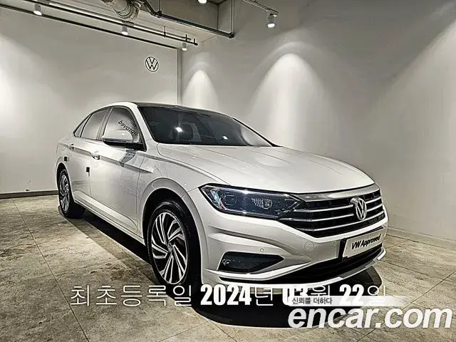 Volkswagen Jetta 2021 — ფოტო 1/13