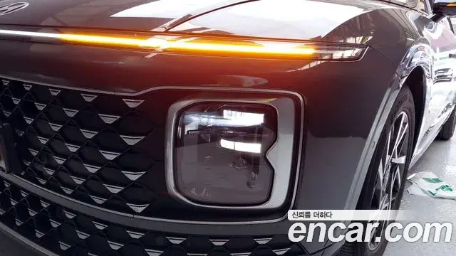 Hyundai Grandeur Hybrid 2023 — Şəkil 2/34