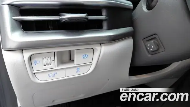 Hyundai Grandeur Hybrid 2023 — Şəkil 8/34