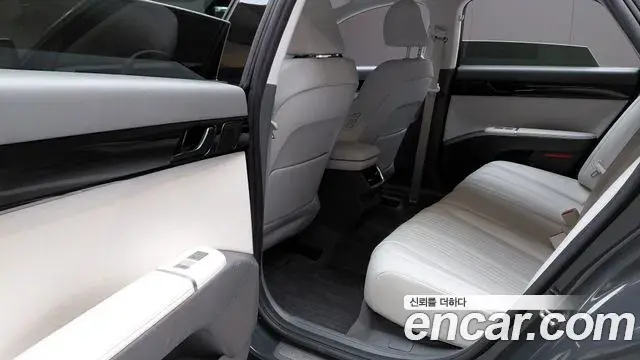 Hyundai Grandeur Hybrid 2023 — Şəkil 6/34