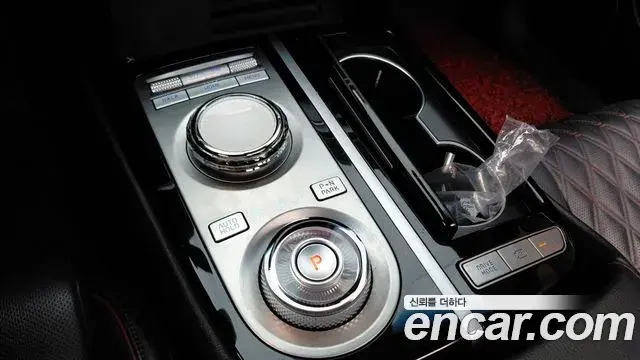 Genesis G80 2023 — Şəkil 38/38
