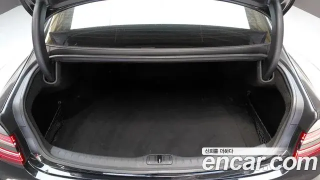Genesis G80 2023 — Şəkil 20/38