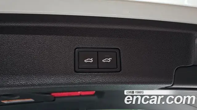 Volkswagen Touareg 2024 — Photo 26/38