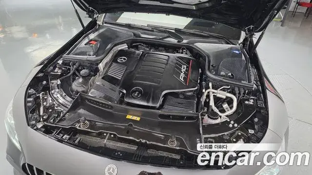 Mercedes-Benz AMG GT 2021 — Фото 6/20