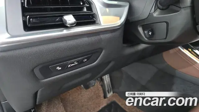 BMW X5 2025 — ფოტო 20/35