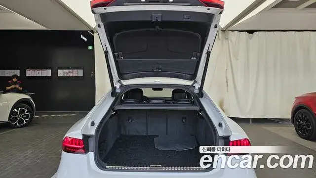 Audi A7 2023 — Фото 20/20