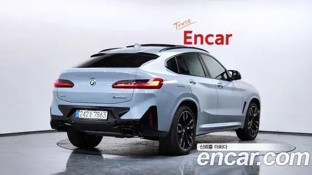 BMW X4 2025 — Photo 2/37