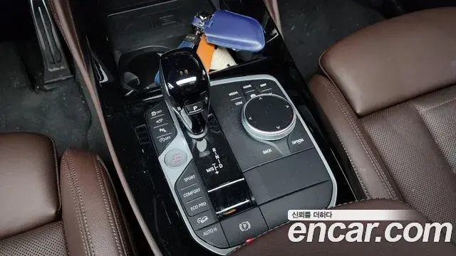 BMW X4 2025 — Photo 17/37