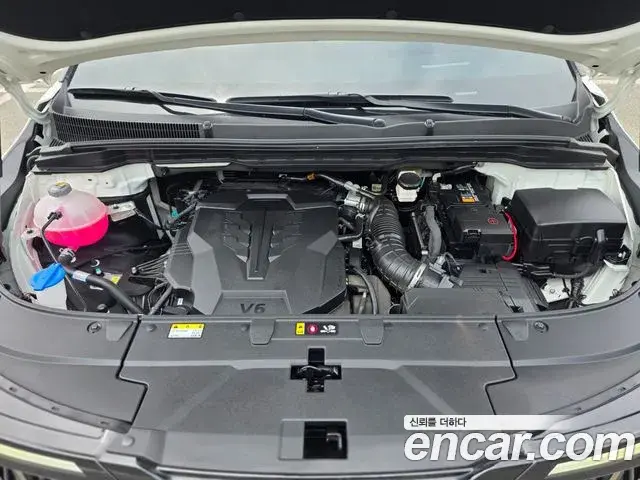 Kia Carnival 2025 — Photo 1/16