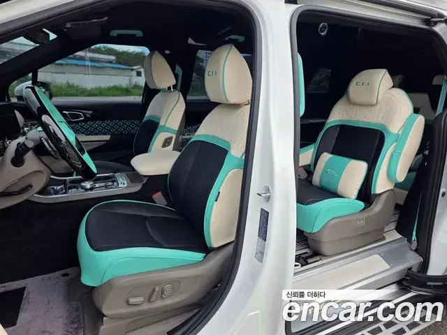 Kia Carnival 2025 — Photo 16/16