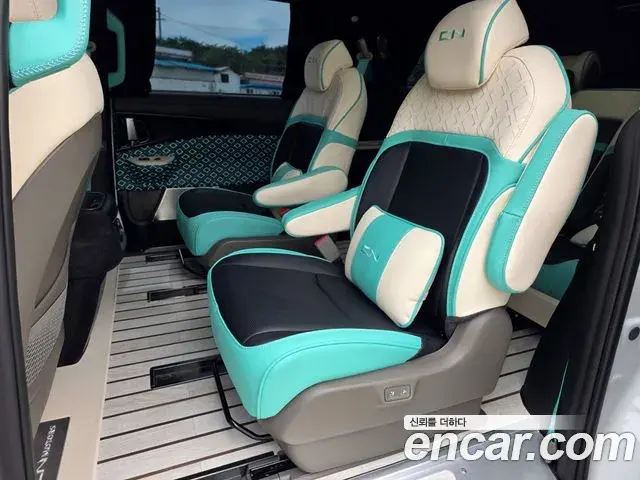 Kia Carnival 2025 — Photo 12/16