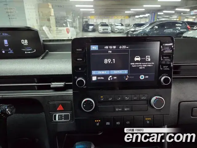 Hyundai Staria 2023 — Photo 7/20