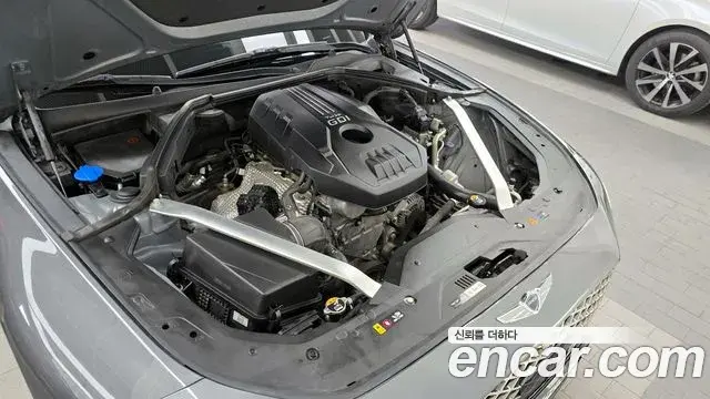 Genesis G70 2021 — ფოტო 15/20