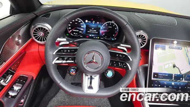 Mercedes-Benz SL-Class 2025 — Şəkil 19/20